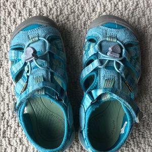 Keen seacamp II sandal good used condition